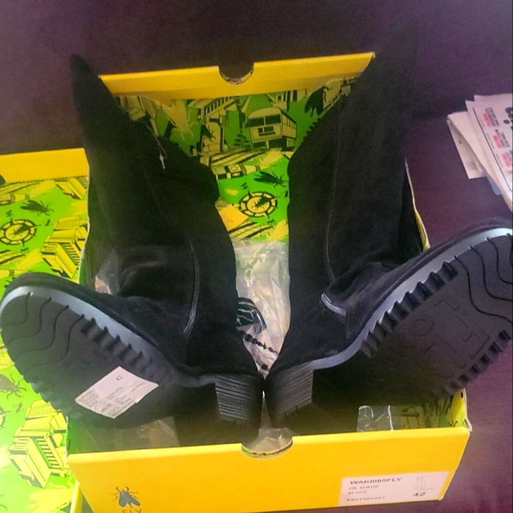 FLY LONDON Tall Shaft Boots SZ.42 -10 WOMANS.